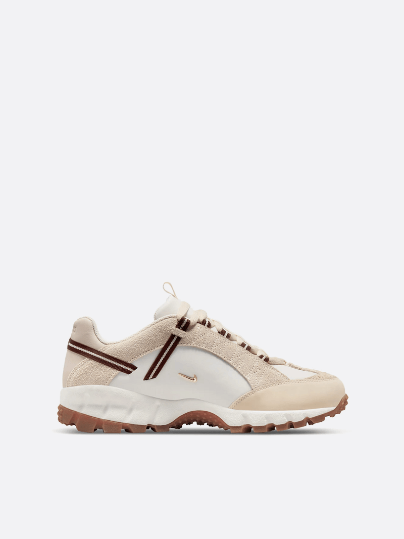 Air Humara Suede and Leather Sneakers - Beige