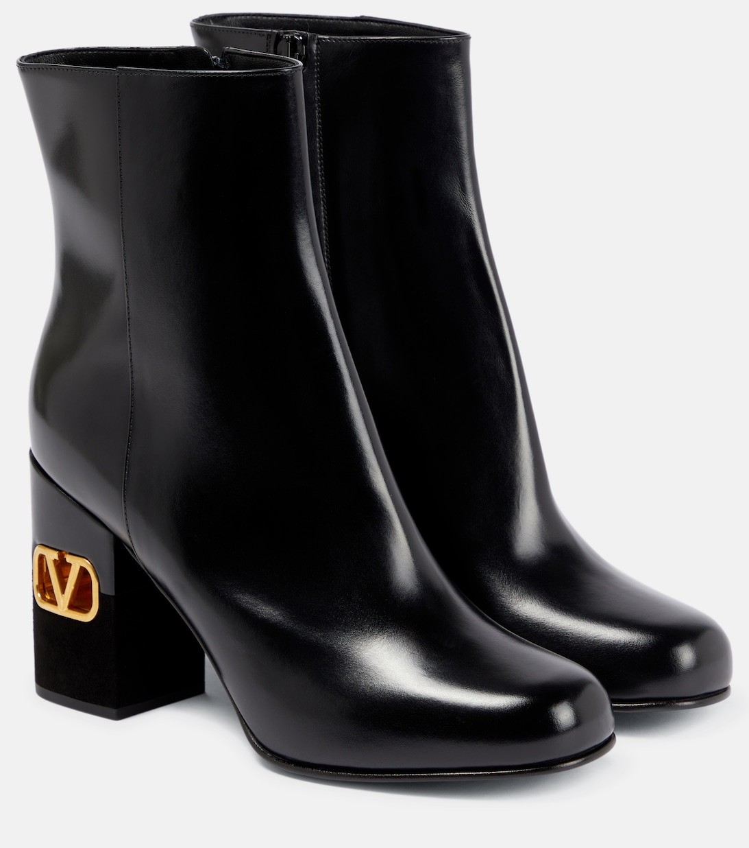 Valentino - Garavani Vlogo Pointed Boots - Black