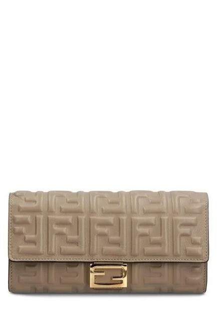 Fendi - Baguette Continental Wallet With Chain - Dove grey 