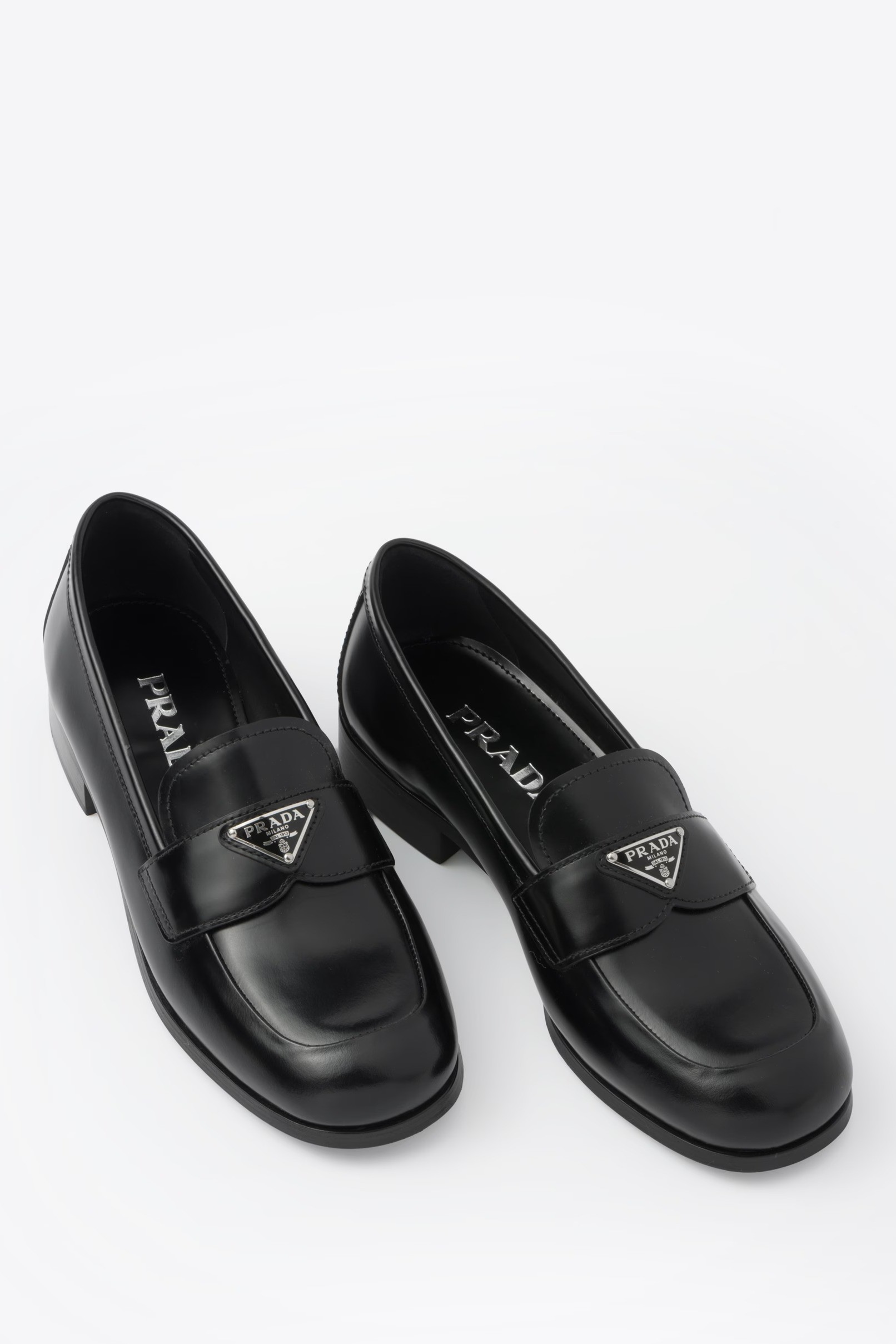 Brushed leather loafers - Black