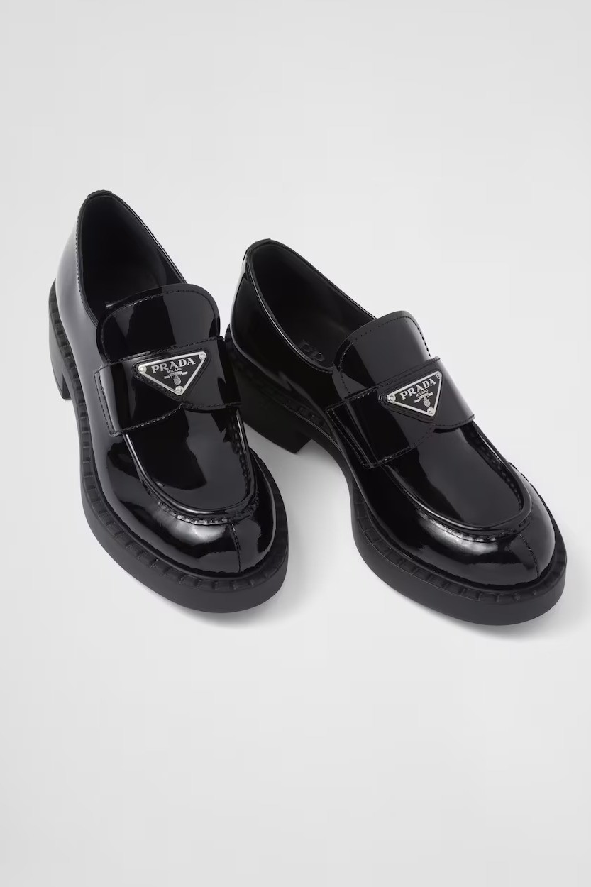 برادا - حذاء Chocolate patent leather loafers من برادا - أسود