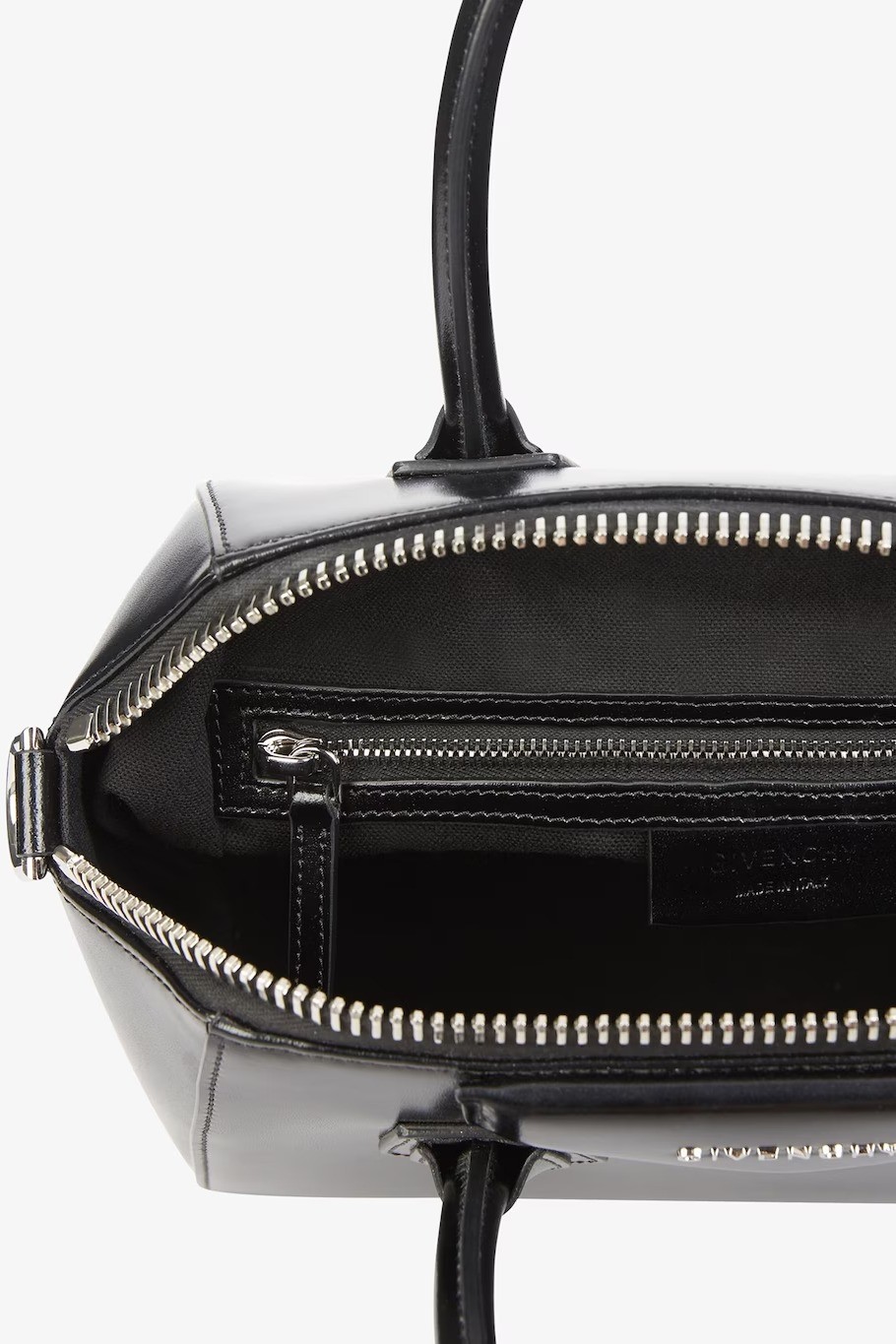 Small Antigona bag in Box leather - Black