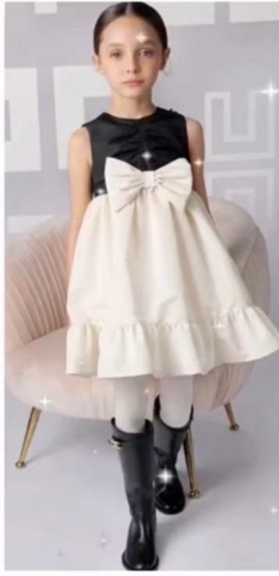  إليزابيتا فرانشي - فستان للأطفال بفيونكة - أبيض/أسود